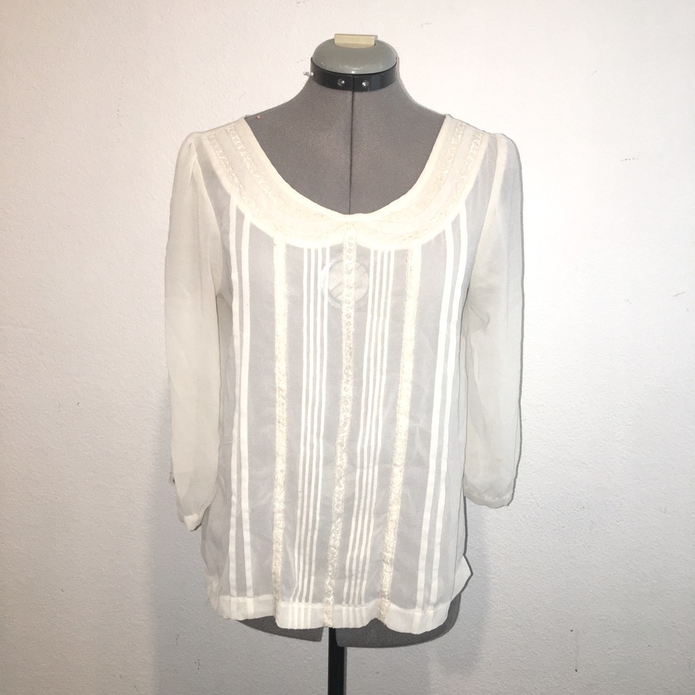 Romantic Lace 3/4 Sleeve Top